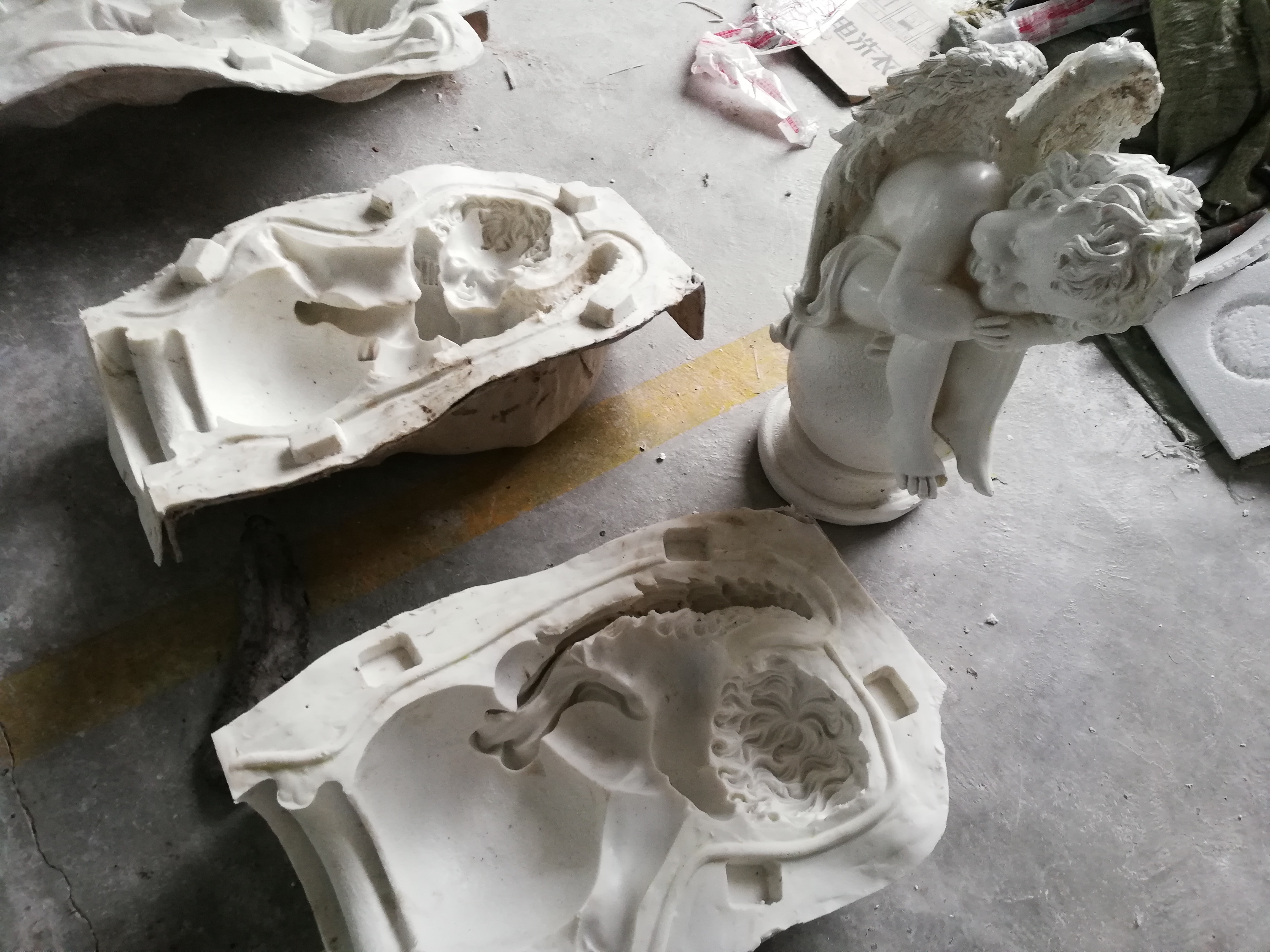 縮合型模具硅膠怎么開分片模 ？